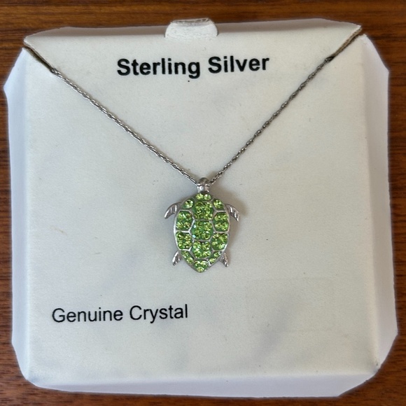 Sterling Silver Turtle Pendant Necklace With Green Crystals. - Picture 3 of 4
